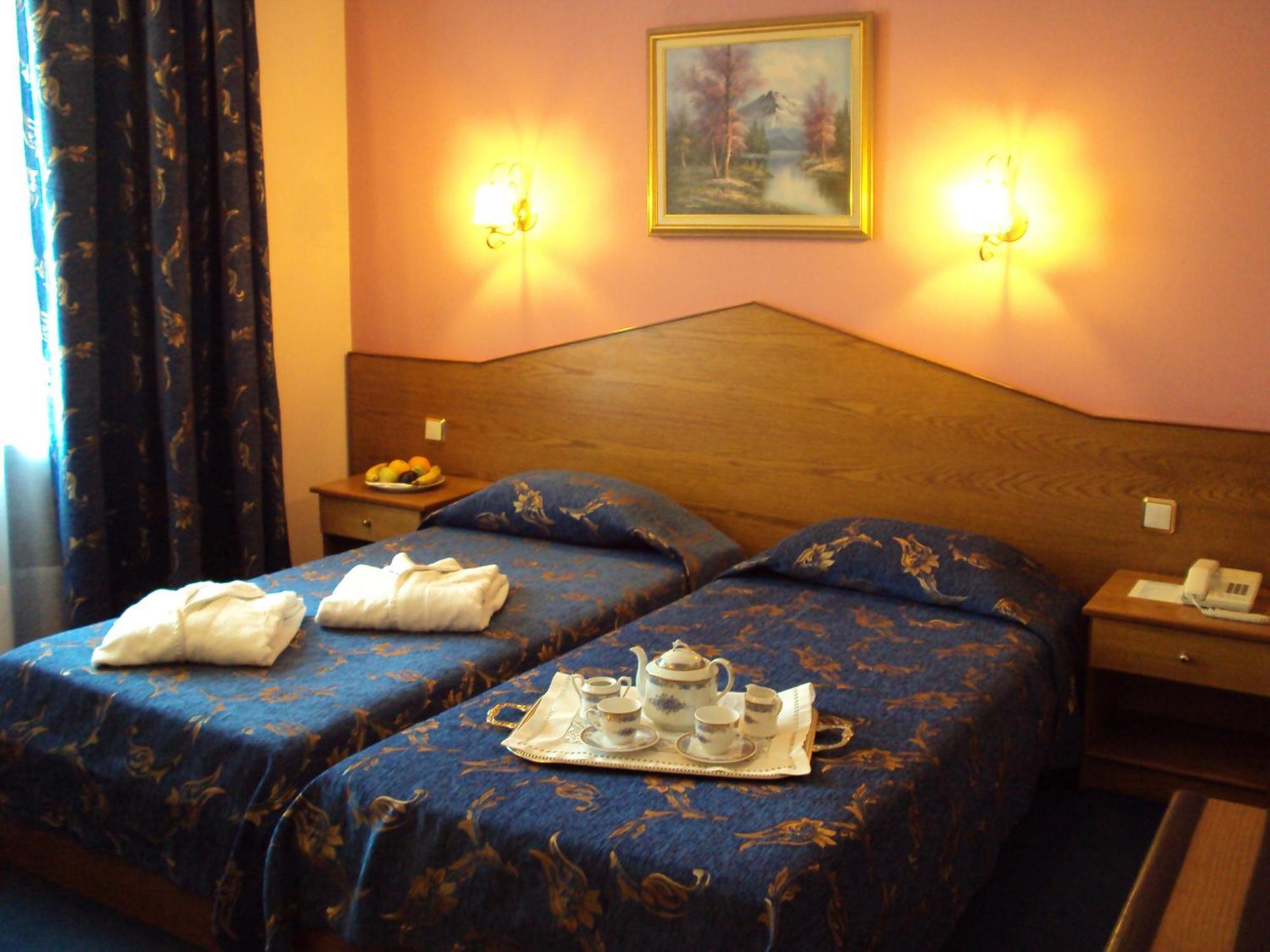 Astoria Hotel Traditional Gümülcine Dış mekan fotoğraf